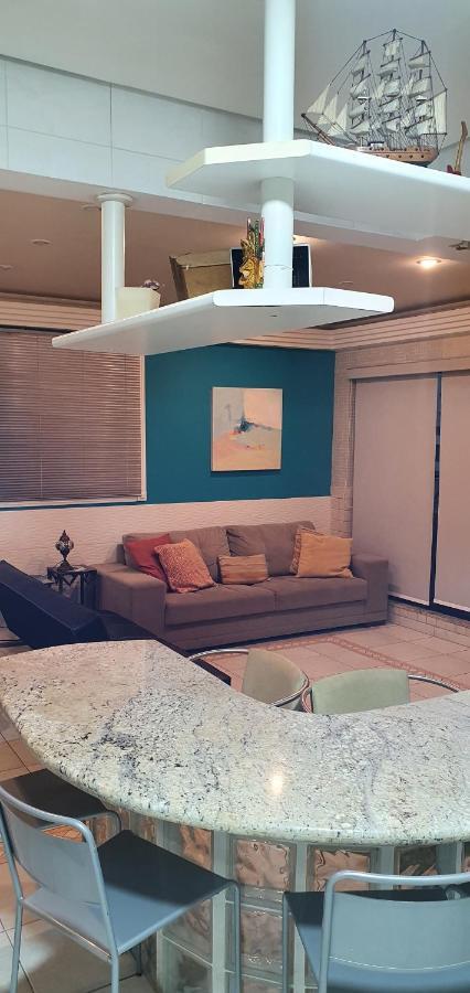 Cobertura Triplex Na Praia Da Enseada グァルジャー エクステリア 写真