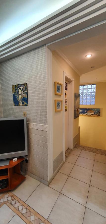 Cobertura Triplex Na Praia Da Enseada グァルジャー エクステリア 写真